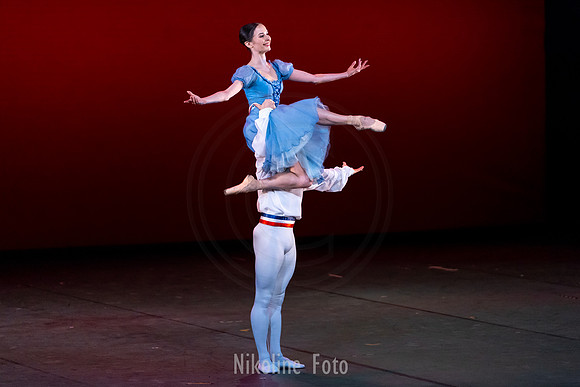 Flames of Paris, pas de deux