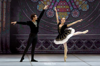 Esmeralda, pas de deux