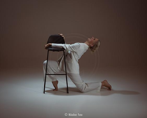 Fashion trough the movement of dance