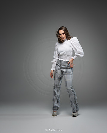 Fashion trough the movement of dance
