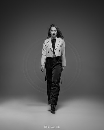 Fashion trough the movement of dance