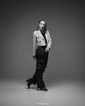 Fashion trough the movement of dance