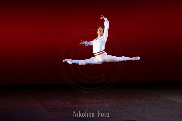 Flames of Paris, pas de deux