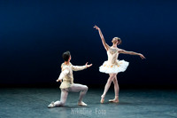 Diamonds pas de deux