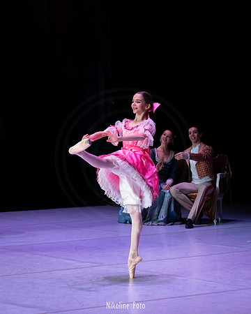 The Nutcracker - Columbine doll
