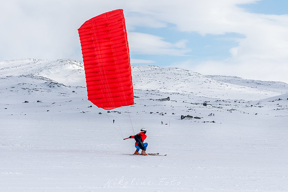 Finse, ski sailing