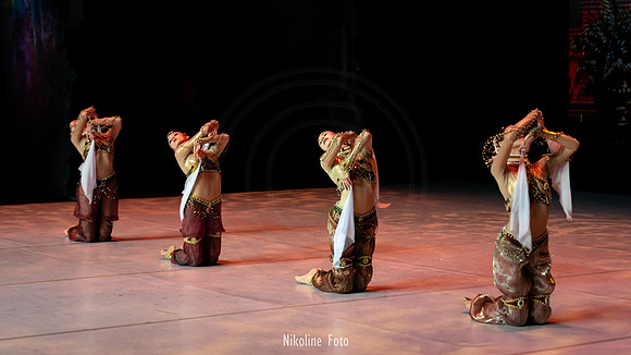 The Nutcracker - arabian dance
