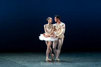 Diamonds pas de deux