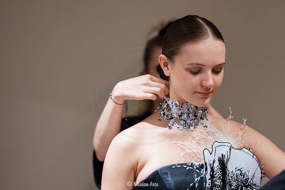 Edda Gimnes backstage, August 2023 Oslo, Norway