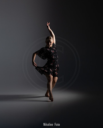 Fashion trough the movement of dance