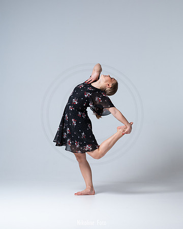 Fashion trough the movement of dance