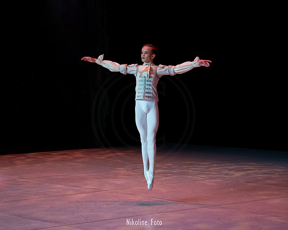 The Nutcracker - pas de trois