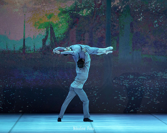 Anyuta, pas de deux
