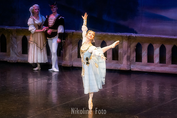 Swan Lake, the Saint-Petersburg ballet theatre