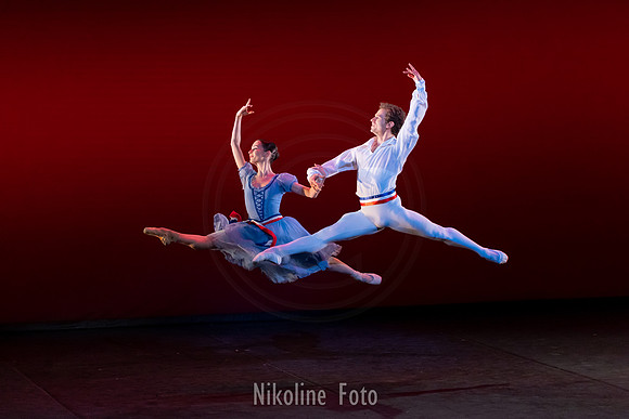 Flames of Paris, pas de deux