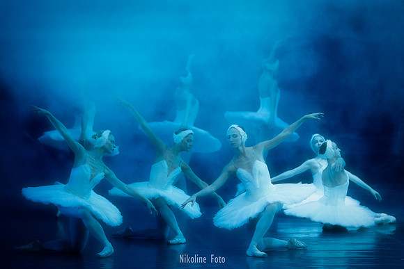 Swan Lake, act 3 with the Saint-Petersburg ballet theatre