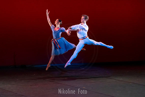 Flames of Paris, pas de deux