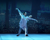 Anyuta, pas de deux