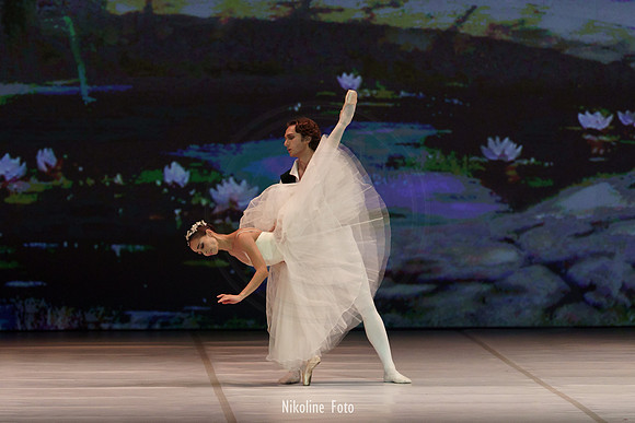 Les Sylphide, pas de deux
