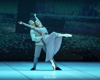 Anyuta, pas de deux
