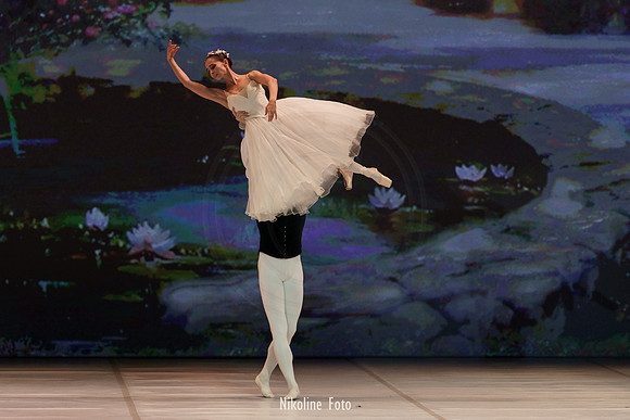 Les Sylphide, pas de deux