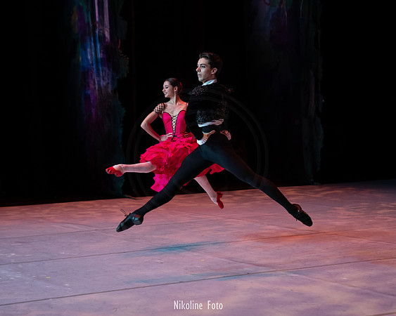 The Nutcracker - spanish dance